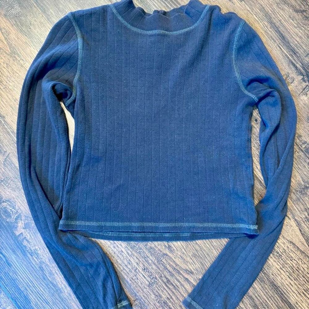 American-eagle Women's grey cropped long sleeve